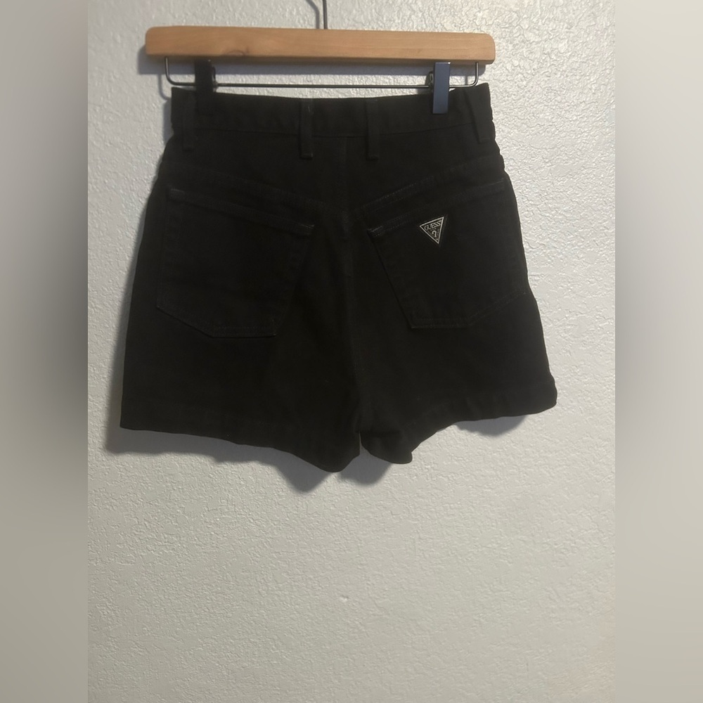 Vintage guess black denim high waisted shorts - Picture 3 of 9